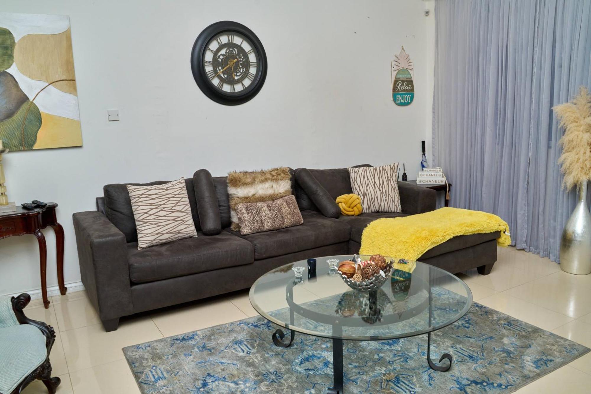 Caribbean Estates, 10 Mins From The Beach, Beautiful Gated Community Portmore Kültér fotó